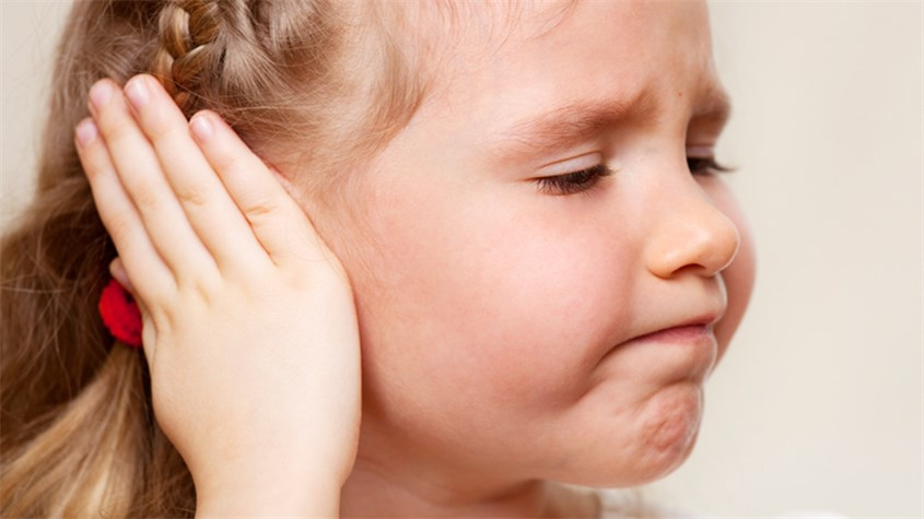 bệnh viêm tai giữa ở trẻ em